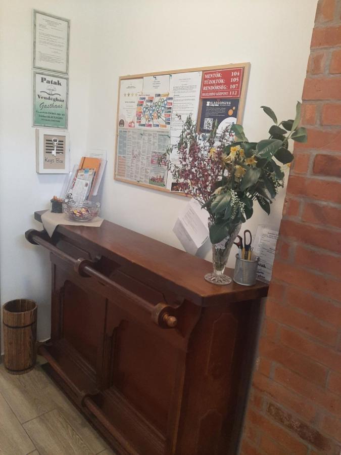 Patak Vendeghaz Hotel Zalaegerszeg Luaran gambar